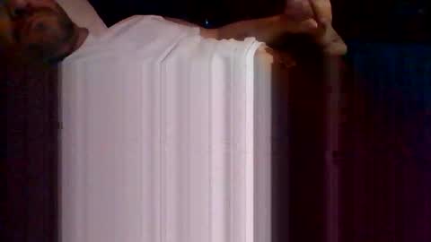 Snapshot of heythere925678 chatting on 10/29/25, 07:32 heythere925678 online show from 10/29/25, 07:32