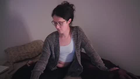 Ada Sophie online show from 02/22/25, 08:40