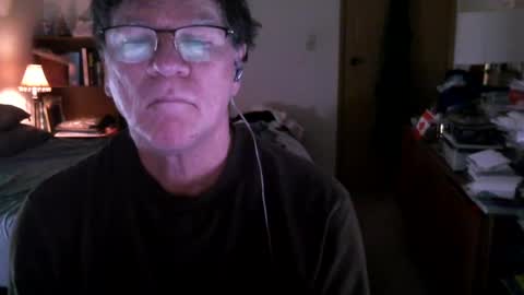 Snapshot of hg99too chatting on 12/28/24, 03:26 hg99too online show from 12/28/24, 03:26