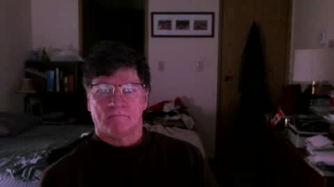 Snapshot of hg99too chatting on 12/30/24, 03:57 hg99too online show from 12/30/24, 03:57