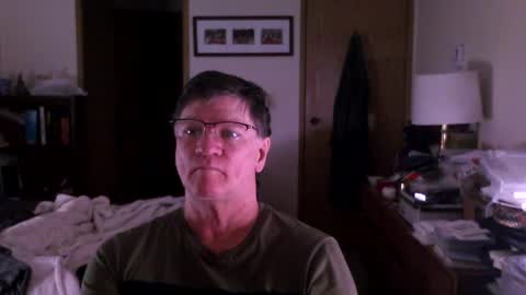 Snapshot of hg99too chatting on 02/09/25, 03:01 hg99too online show from 02/09/25, 03:01