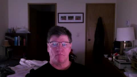 Snapshot of hg99too chatting on 02/15/25, 03:28 hg99too online show from 02/15/25, 03:28