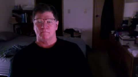 Snapshot of hg99too chatting on 02/19/25, 02:34 hg99too online show from 02/19/25, 02:34