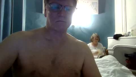 Snapshot of hg99too chatting on 03/04/25, 08:05 hg99too online show from 03/04/25, 08:05