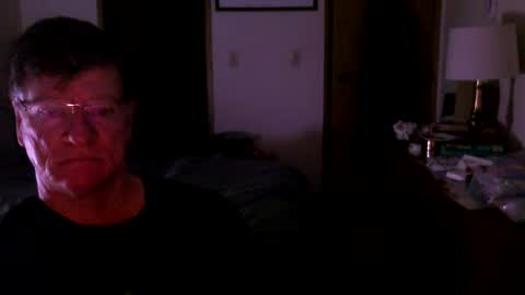 Snapshot of hg99too chatting on 09/26/25, 01:37 hg99too online show from 09/26/25, 01:37