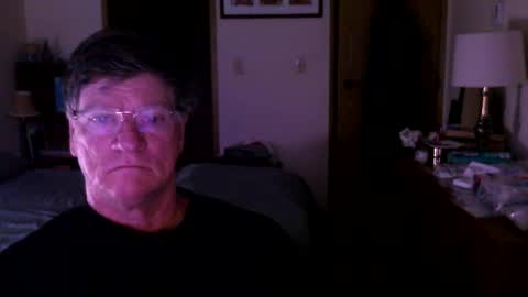 Snapshot of hg99too chatting on 09/27/25, 02:11 hg99too online show from 09/27/25, 02:11