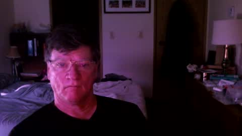 Snapshot of hg99too chatting on 09/30/25, 02:00 hg99too online show from 09/30/25, 02:00