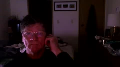 Snapshot of hg99too chatting on 10/10/25, 12:48 hg99too online show from 10/10/25, 12:48