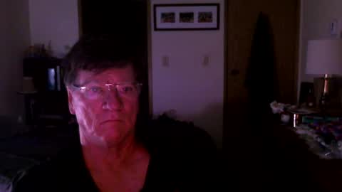 Snapshot of hg99too chatting on 10/11/25, 02:26 hg99too online show from 10/11/25, 02:26