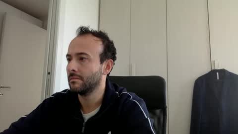 hhombre online show from 10/06/25, 07:17