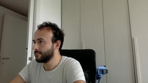 hhombre online show from 10/17/25, 09:01