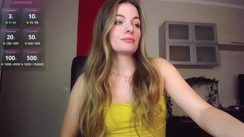 Lina online show from 03/02/25, 11:29