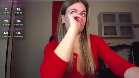 Lina online show from 11/29/25, 11:35