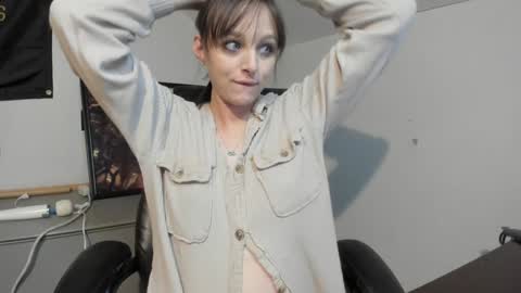 Paige online show from 09/14/25, 01:27