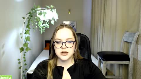 Snapshot of hi_haos chatting on 02/18/26, 11:39 hi_haos online show from 02/18/26, 11:39