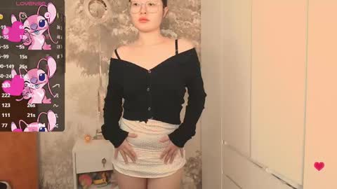 Hiaru online show from 09/29/25, 05:34