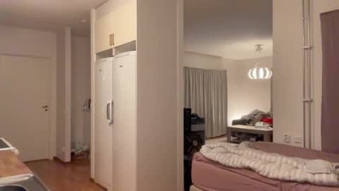 hichemlacoste333 online show from 09/21/25, 11:50