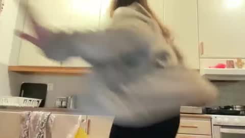 hichemlacoste333 online show from 11/12/25, 03:12