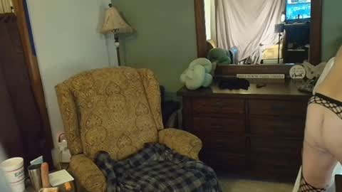 hidden_gold_milf online show from 10/30/25, 02:13