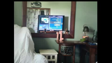 Snapshot of hidden_gold_milf chatting on 04/27/26, 05:11 hidden_gold_milf online show from 04/27/26, 05:11