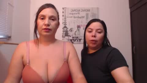 Snapshot of hidden_tinna chatting on 07/24/26, 11:30 Tinna online show from 07/24/26, 11:30