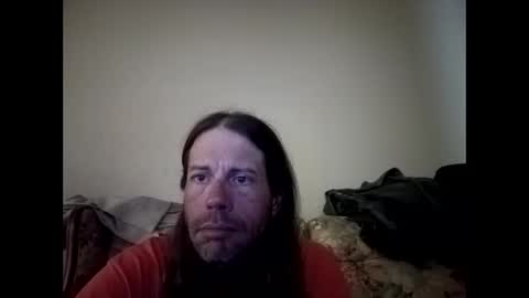 Snapshot of hiddenboner4u chatting on 02/16/26, 06:53 hiddenboner4u online show from 02/16/26, 06:53