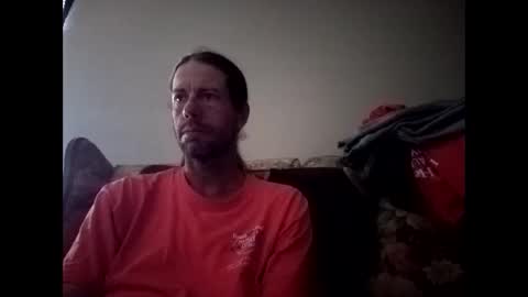 Snapshot of hiddenboner4u chatting on 02/25/26, 06:39 hiddenboner4u online show from 02/25/26, 06:39