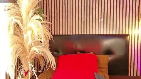 hiddenhotcake online show from 04/23/26, 07:16