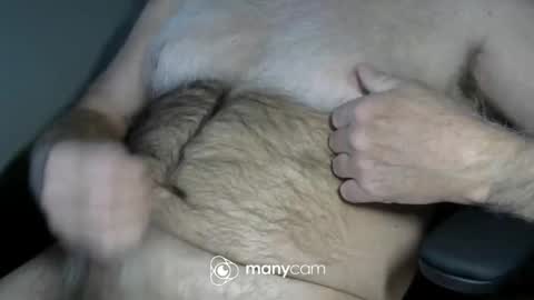 Snapshot of higgins11 chatting on 05/15/26, 01:12 higgins11 online show from 05/15/26, 01:12