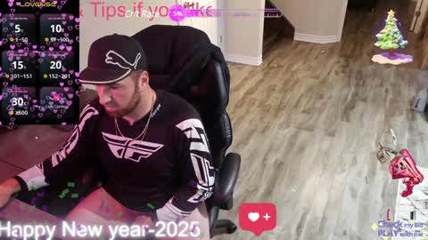 Snapshot of highclass92i chatting on 01/07/25, 12:45 High4This online show from 01/07/25, 12:45