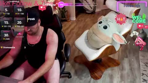 Snapshot of highclass92i chatting on 11/08/25, 07:19 High4This online show from 11/08/25, 07:19