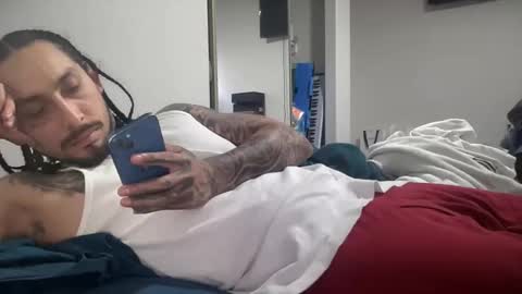 hihello400 online show from 11/01/25, 11:07