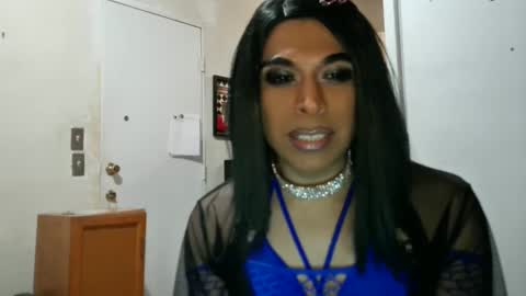 Snapshot of hihheelstranny chatting on 02/02/25, 08:57 hihheelstranny online show from 02/02/25, 08:57