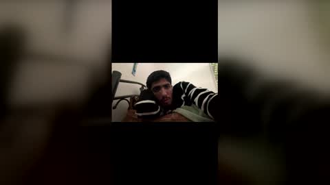 Snapshot of hihi9697 chatting on 02/18/26, 11:06 hihi9697 online show from 02/18/26, 11:06