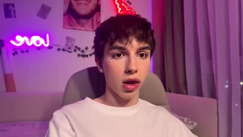 Snapshot of hiidear chatting on 02/22/26, 07:56 twinkvadusha online show from 02/22/26, 07:56