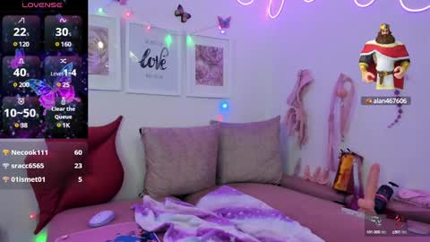 Snapshot of hikariween chatting on 02/09/25, 05:43 Hikariween online show from 02/09/25, 05:43