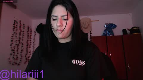 hilaril18 online show from 04/24/26, 07:05