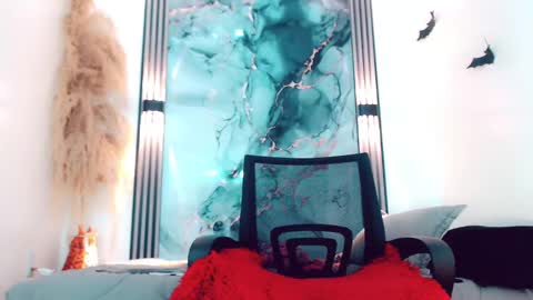 Snapshot of hilary_avilan chatting on 09/10/25, 07:47 Hilary Avilan online show from 09/10/25, 07:47