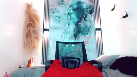 Snapshot of hilary_avilan chatting on 09/12/25, 07:14 Hilary Avilan online show from 09/12/25, 07:14