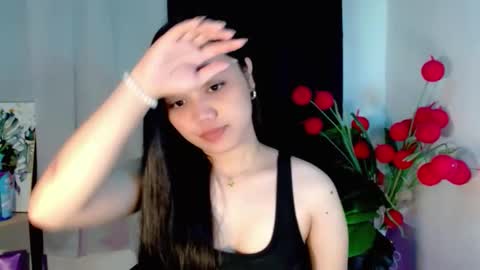 hilarymolly online show from 12/22/25, 09:01