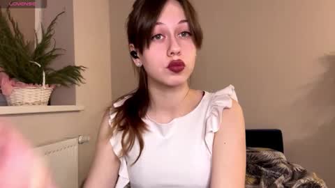 Hi Im Elizabeth online show from 02/01/26, 05:22