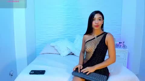 H I L E Y   online show from 03/09/25, 02:10