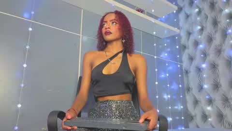  Hillary  online show from 11/30/25, 07:01