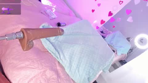  Hilary  online show from 12/04/25, 08:28