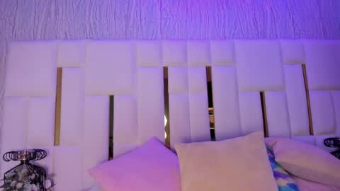 Hillary online show from 04/21/26, 11:16