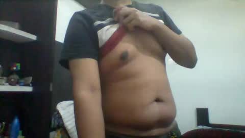 Snapshot of himanshukkkkkk chatting on 06/15/26, 05:37 himanshukkkkkk online show from 06/15/26, 05:37
