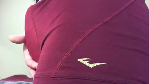 Snapshot of himhardcock chatting on 12/27/24, 10:37 himhardcock online show from 12/27/24, 10:37