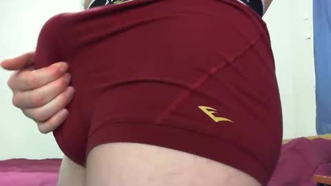 Snapshot of himhardcock chatting on 11/22/25, 06:40 himhardcock online show from 11/22/25, 06:40
