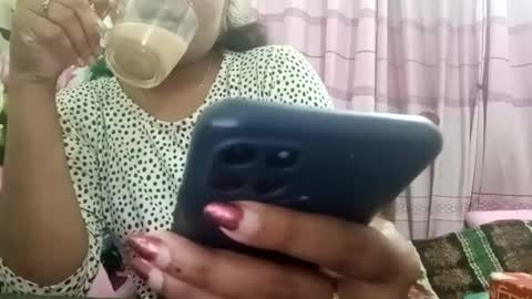 himuhimu22 online show from 02/02/25, 03:49