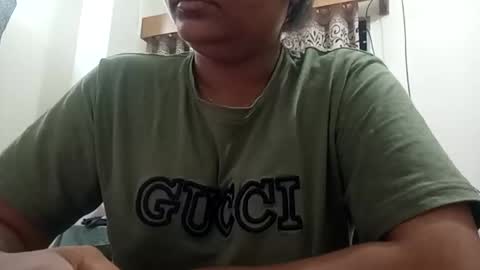 himuhimu22 online show from 09/15/25, 04:07